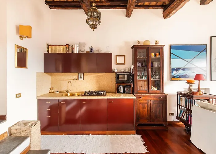 Piazza Mattei Terrace | Romeloft * Rom