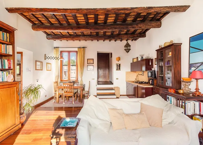 Piazza Mattei Terrace | Romeloft Apartment